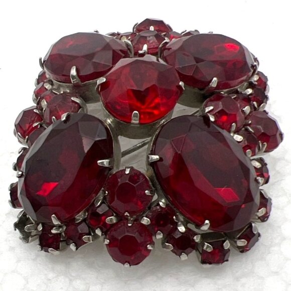 Vintage Red Rhinestone Brooch Pin Domed Prong Set Silver Tone Statement Runway - Picture 3 of 15